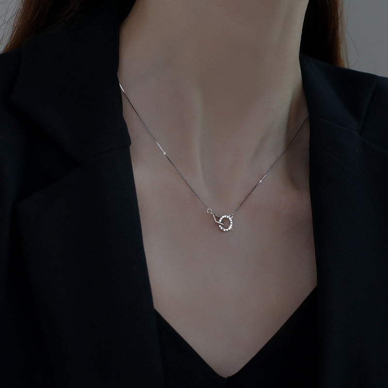 925 Silver Geometric Interlocking Necklace – Syleane