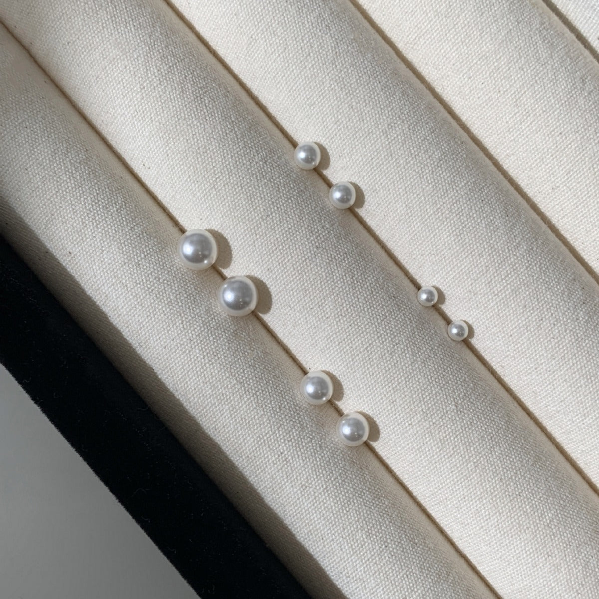 Tiny Pearl Stud Earrings in 925 Sterling Silver – Syleane