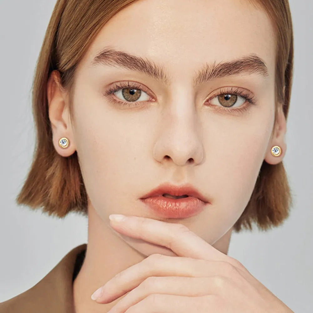 Classic Moissanite Stud Earrings 925 Silver – D‑Color Solitaire | Syleane