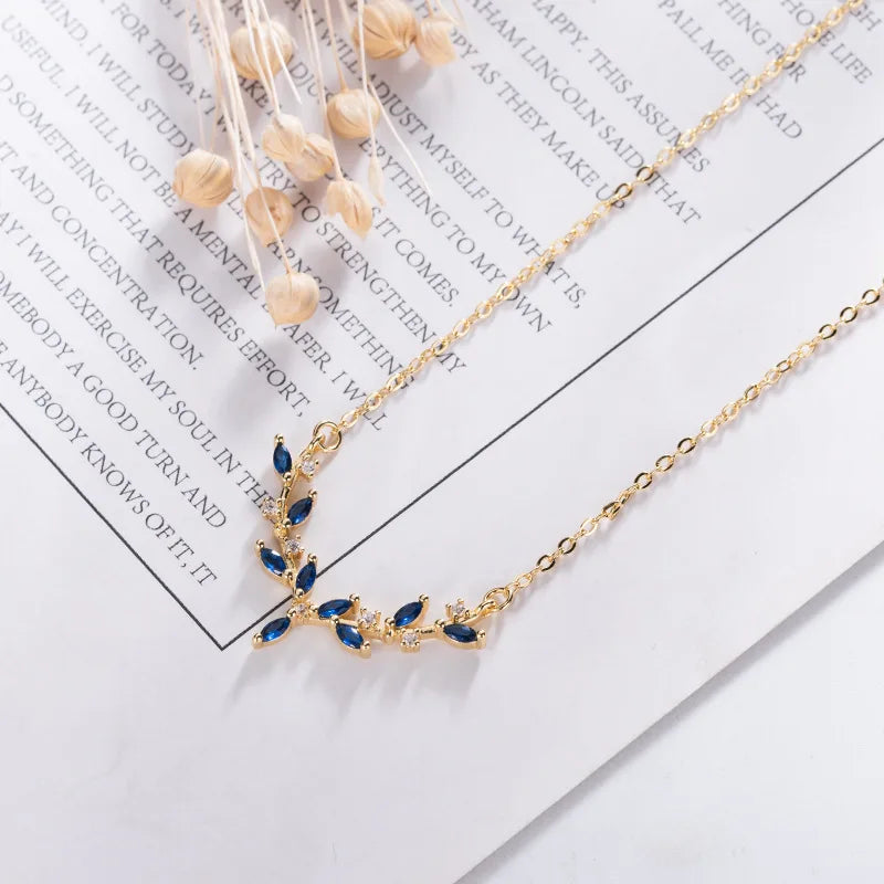 Blue Leaf Antler Necklace in 925 Silver – Gold Plated by Syleane