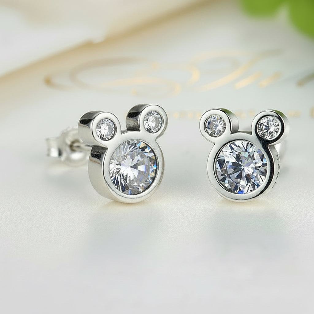 Sparkling Mouse Silhouette Stud Earrings in 925 Silver – Syleane