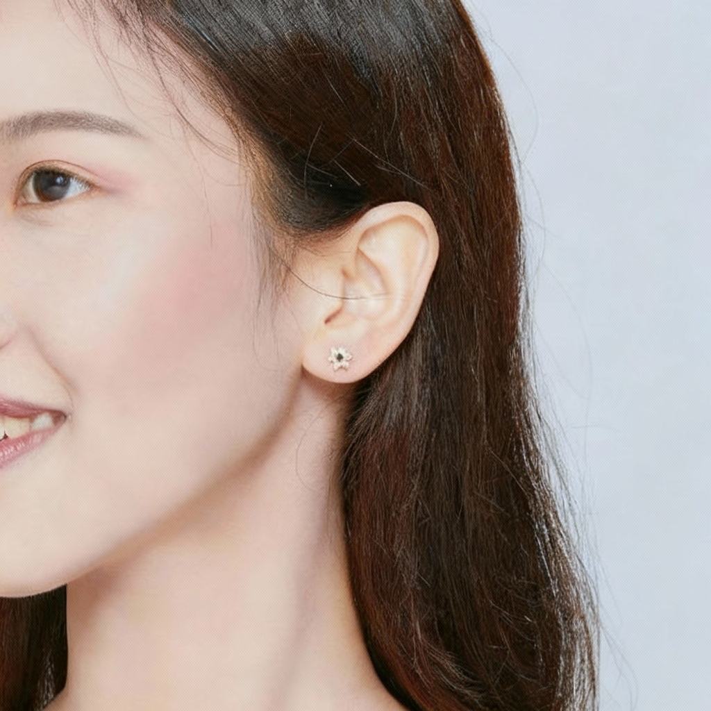 925 Sterling Silver Flower Stud Earrings – Gold-Plated Zirconia Daisy