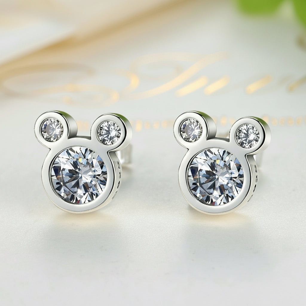 Sparkling Mouse Silhouette Stud Earrings in 925 Silver – Syleane